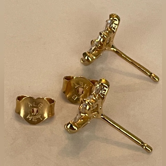 New Authentic Pandora Sparkling Herbarium Cluster Stud Earrings 14k gold plated - Picture 10 of 10